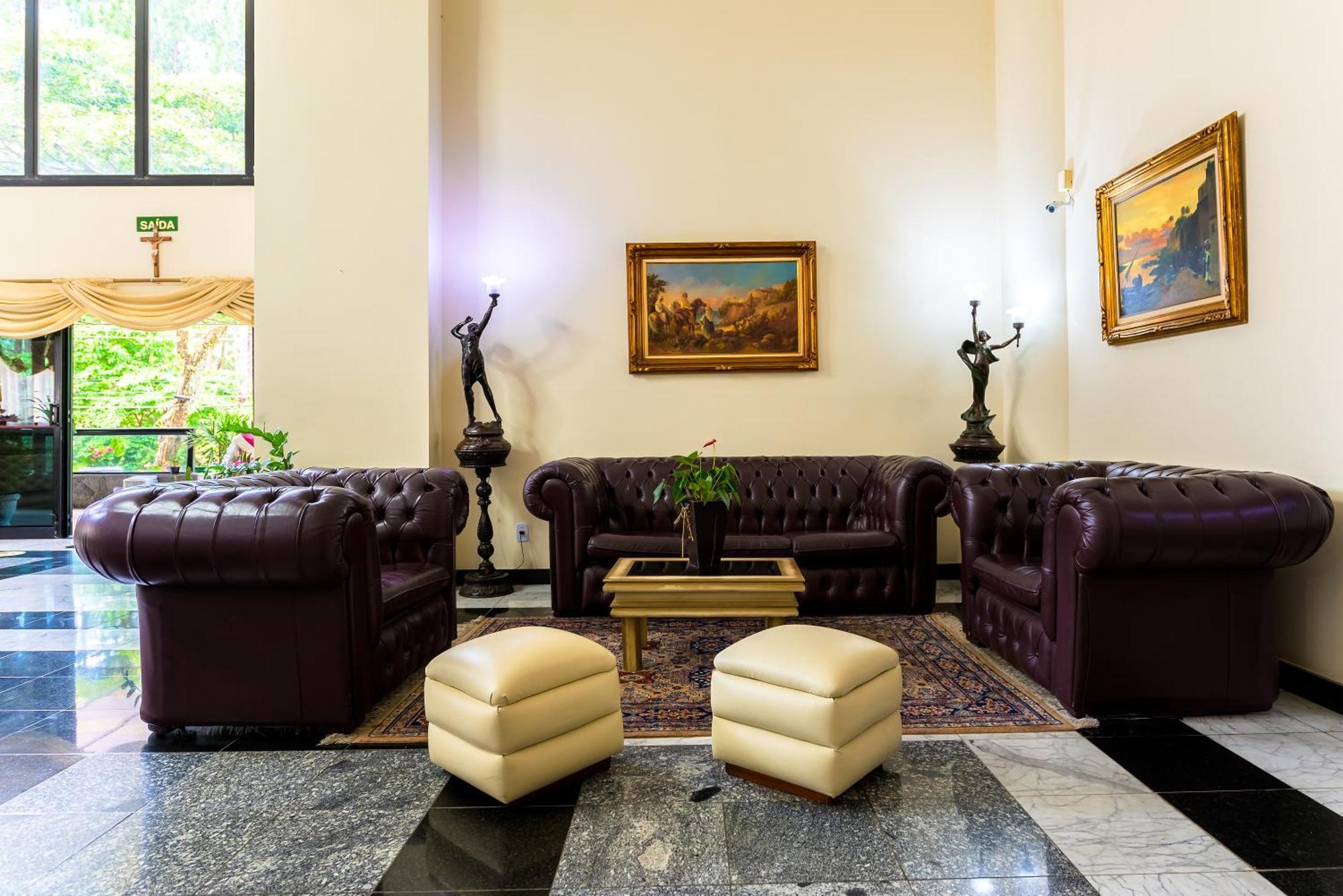 Hotel Rovi Plaza