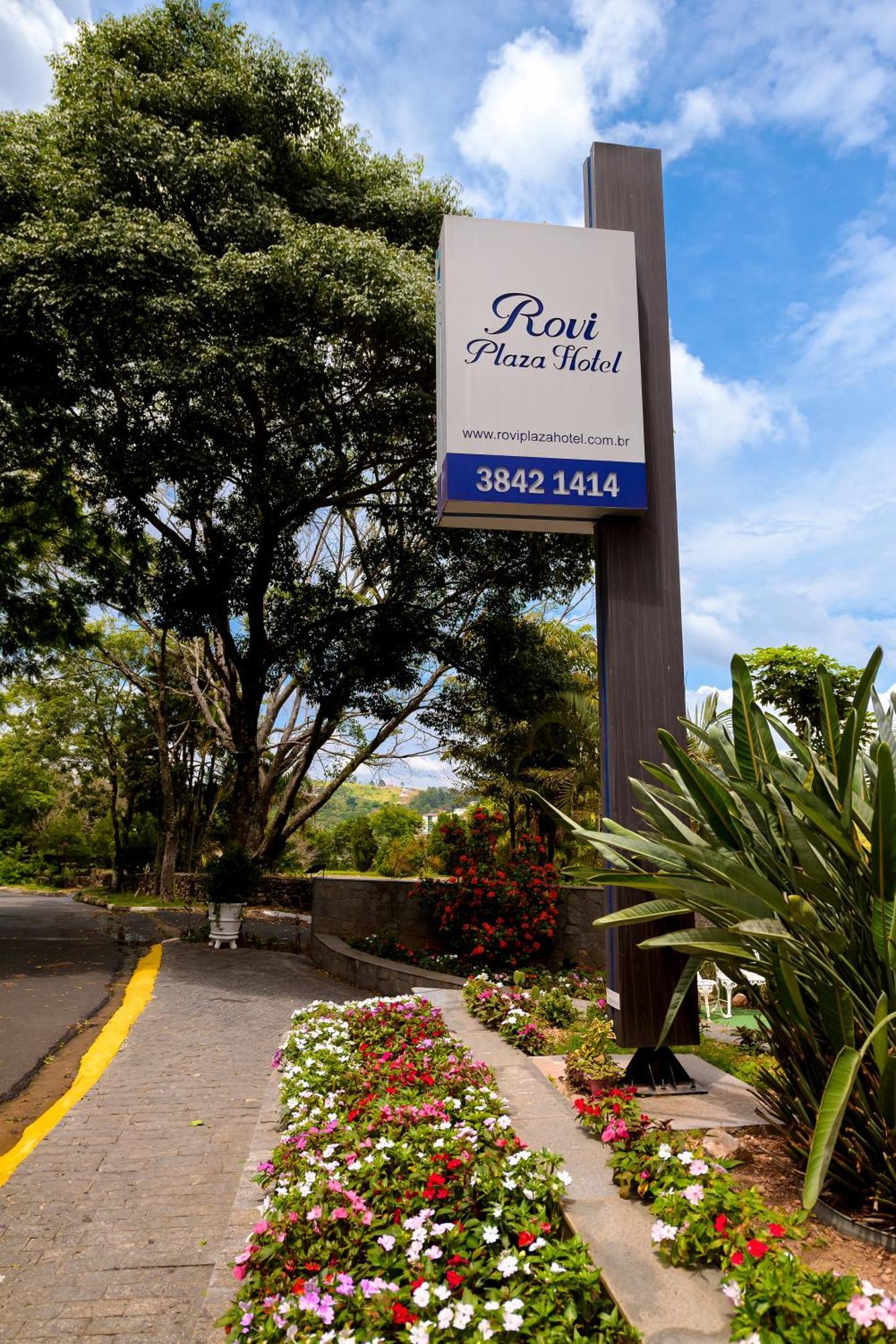 Hotel Rovi Plaza 3*
